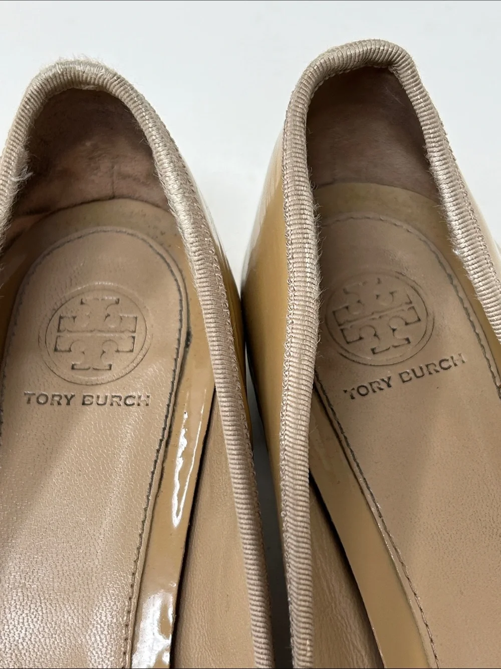 Tory Burch Chelsea Patent Leather Low Heel Pumps Size 8.5